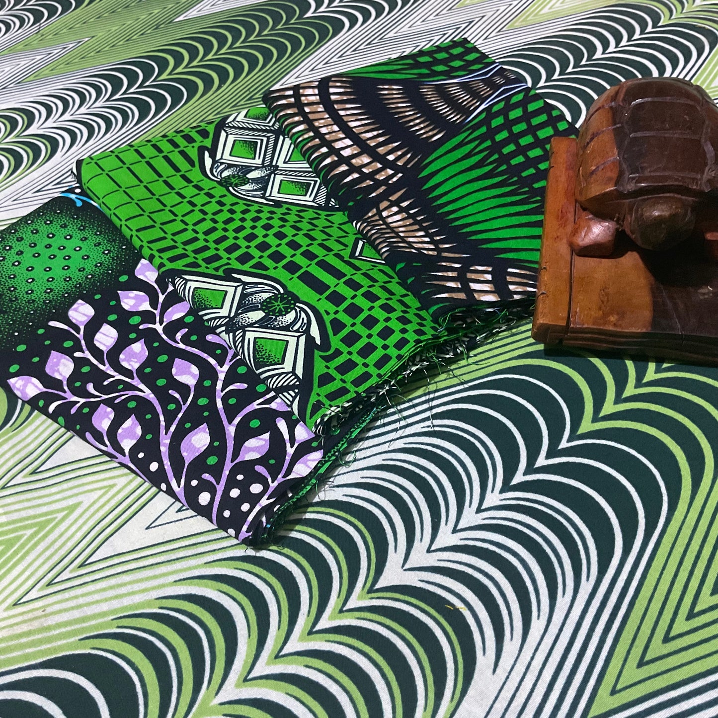 Hemen Bundle: 3 Fat Quarter Bundle