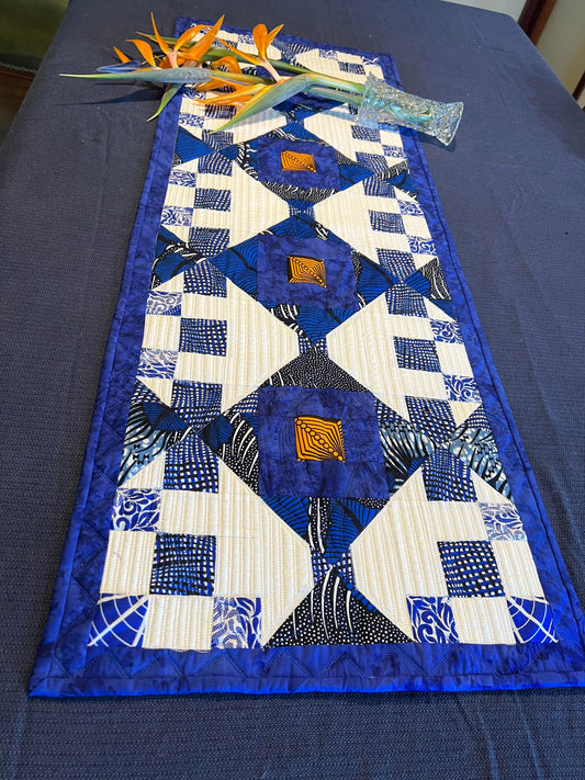 Kit ONLY For Duet Table Runner/Quilt Workshop by Sue Griffiths